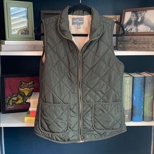 Market & Spruce Vest